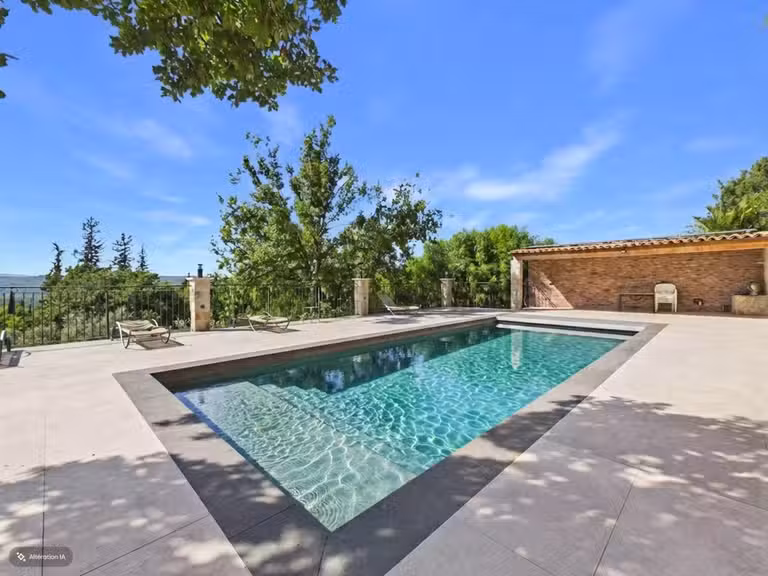 Villa Montauroux - 6 chambres - 275m²