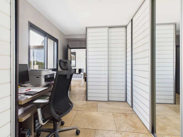 Villa Montauroux - 6 chambres - 275m²