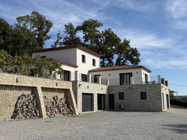 Villa Montauroux - 6 chambres - 275m²