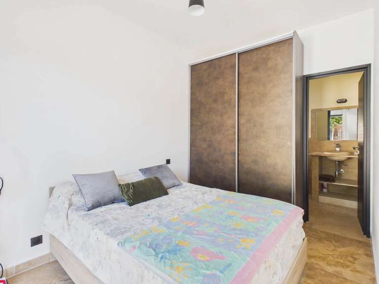 Villa Montauroux - 6 chambres - 275m²