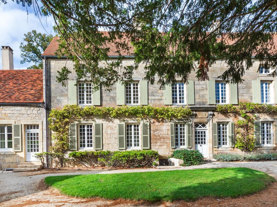 Property Montbard