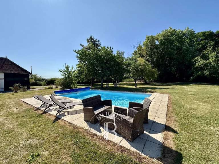 Maison Montbarrois - 4 chambres - 286m²