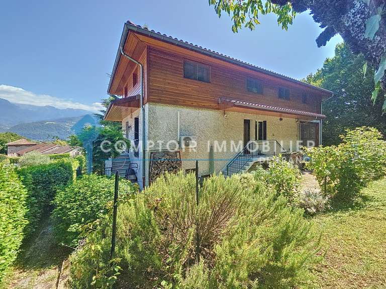 Maison Montbonnot-Saint-Martin - 5 chambres - 240m²