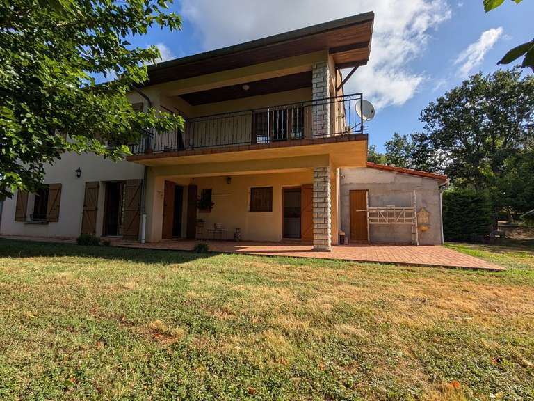 Maison Montbrun-Lauragais - 6 chambres - 205m²