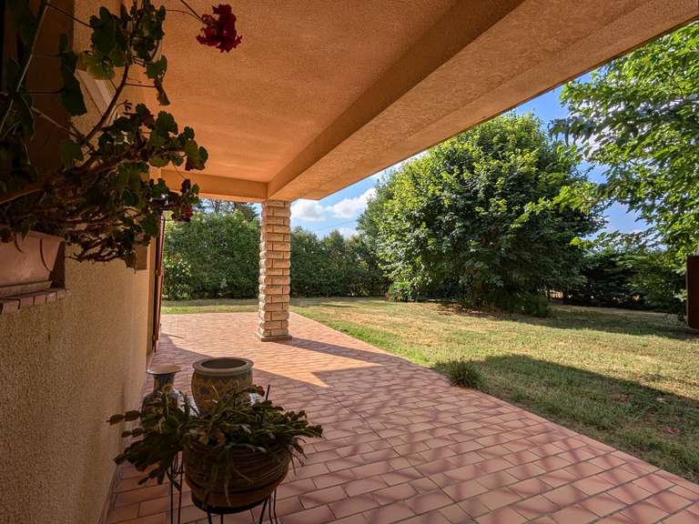Maison Montbrun-Lauragais - 6 chambres - 205m²