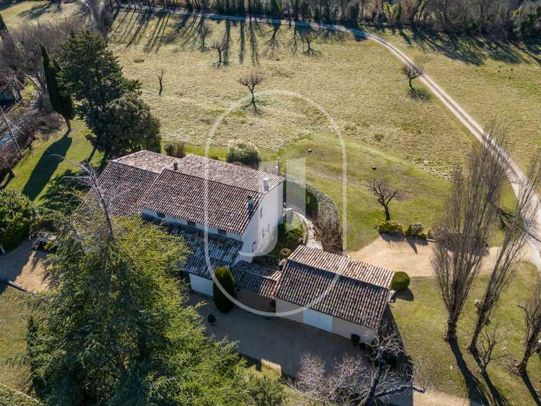 Maison Montbrun-les-Bains - 7 chambres - 287m²