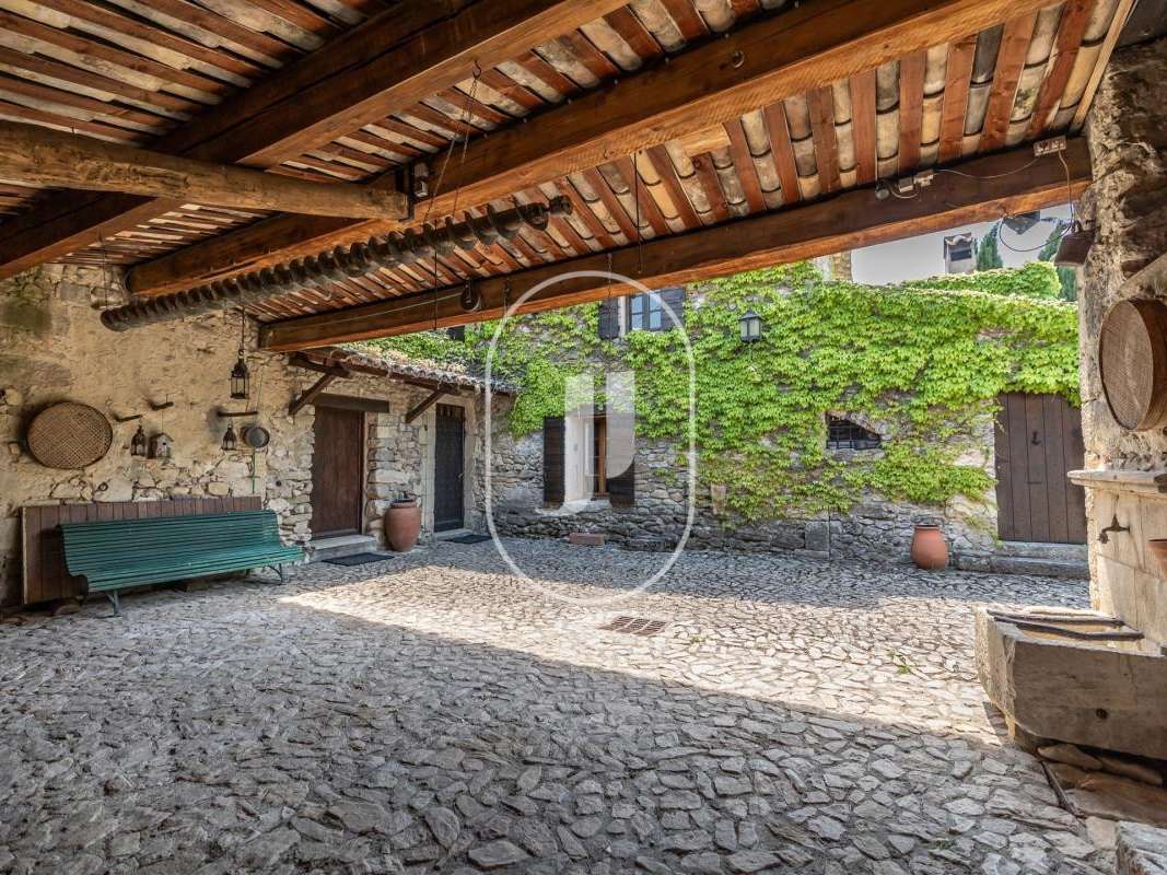 Maison Montbrun-les-Bains