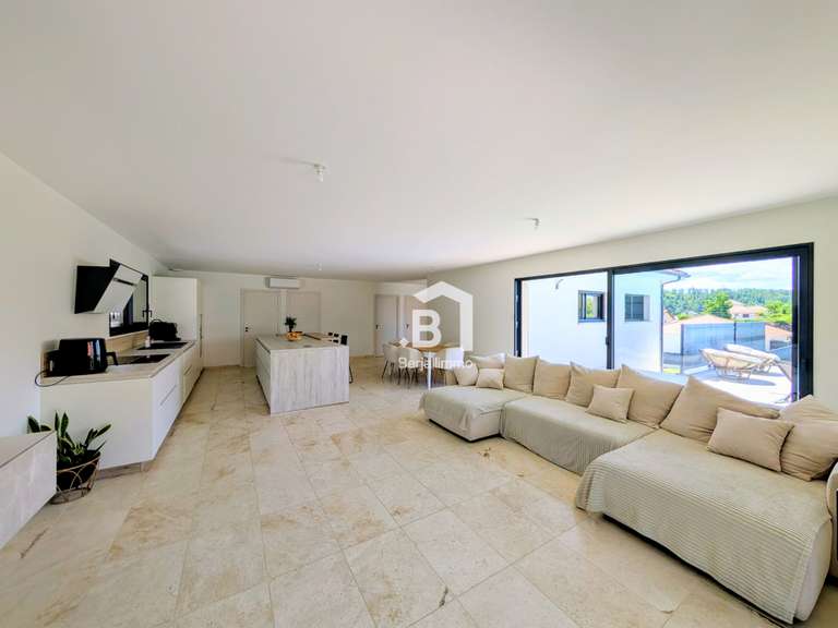 Maison Montcarra - 3 chambres - 132m²