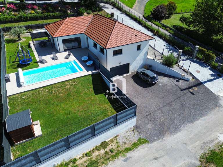 Maison Montcarra - 3 chambres - 132m²