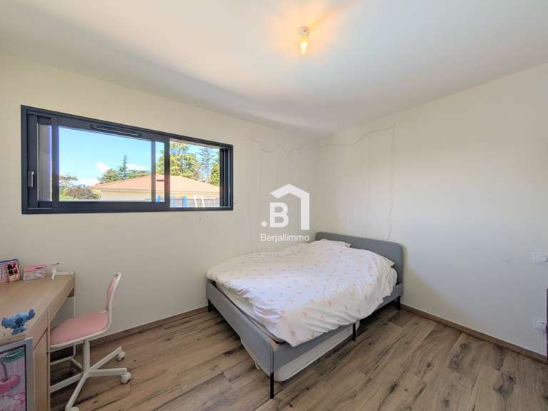 Maison Montcarra - 3 chambres - 132m²