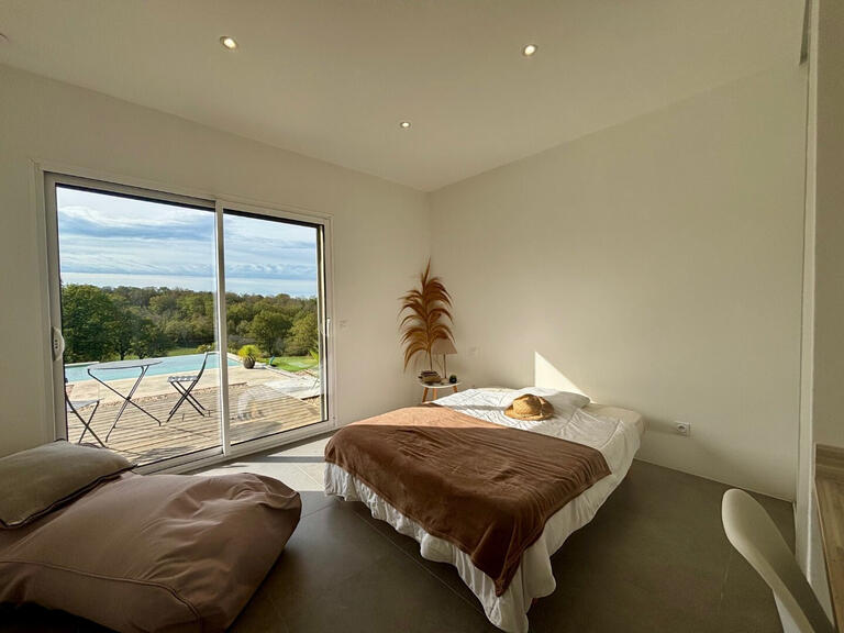 Maison Montcuq - 3 chambres - 161m²