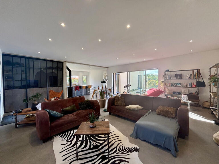 Maison Montcuq - 3 chambres - 161m²