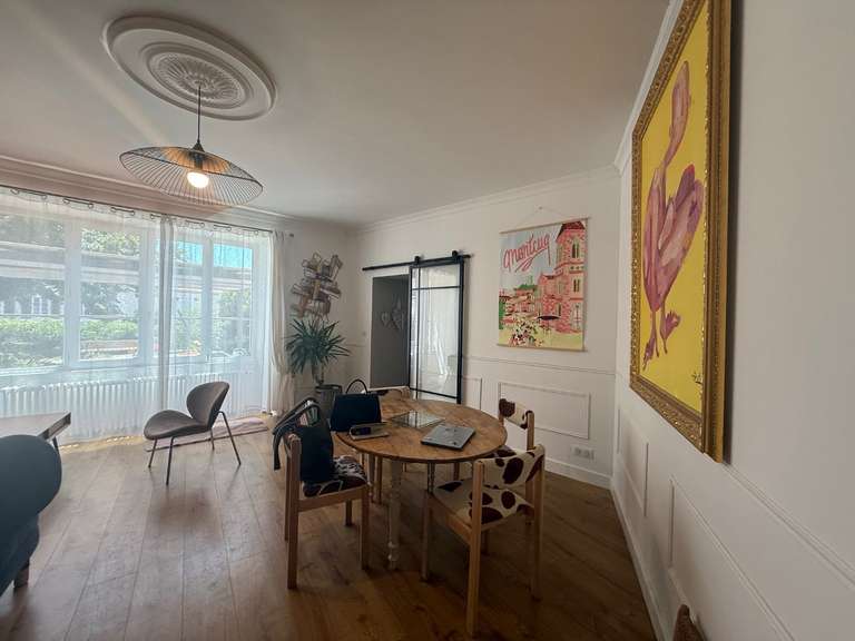 Maison Montcuq - 7 chambres - 302m²