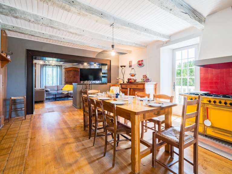 House Montcuq - 4 bedrooms - 210m²