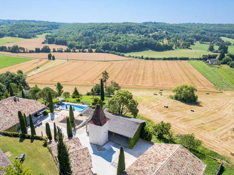 Maison Montcuq - 4 chambres - 210m²