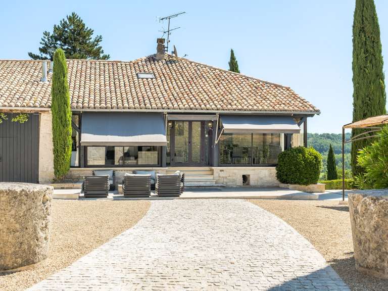 House Montcuq - 4 bedrooms - 210m²