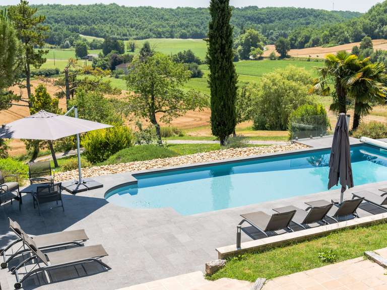 Maison Montcuq - 4 chambres - 210m²