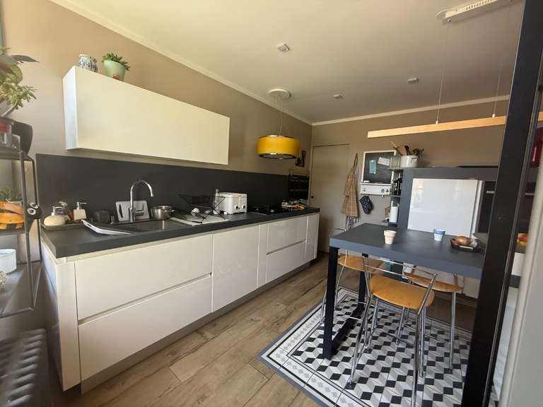 Maison Montcuq - 7 chambres - 302m²