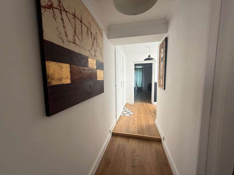 Maison Montcuq - 7 chambres - 302m²