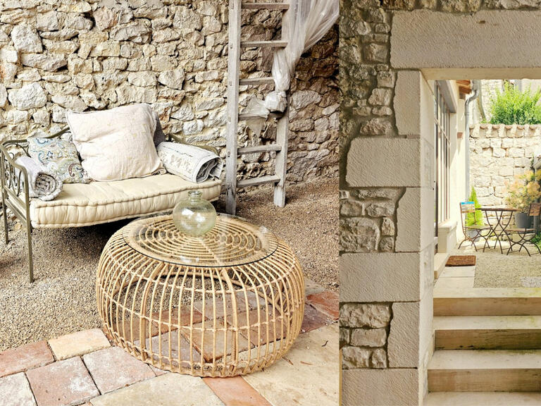 Property Montcuq - 5 bedrooms - 400m²