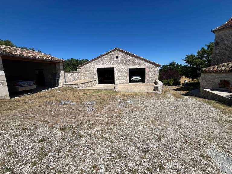Maison Montcuq-en-Quercy-Blanc - 4 chambres - 168m²