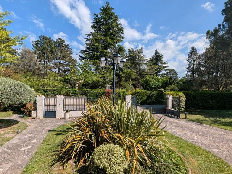 Maison Montélier - 4 chambres - 259m²