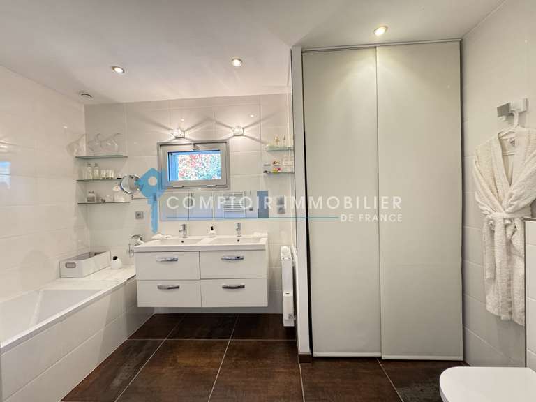 House Montélier - 4 bedrooms - 160m²