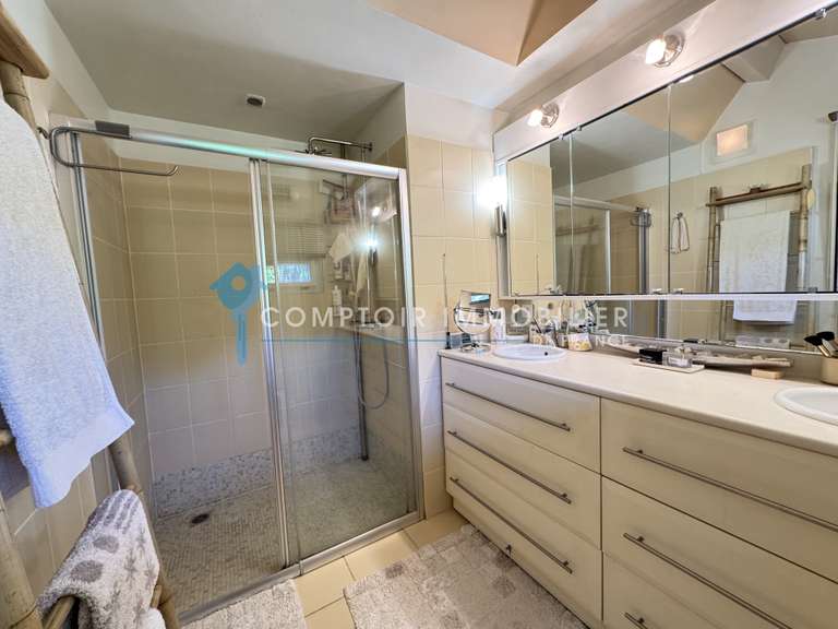 House Montélier - 4 bedrooms - 160m²