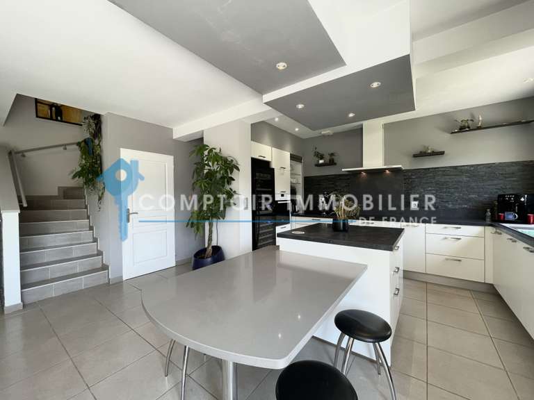 Villa Montélier - 4 chambres - 163m²
