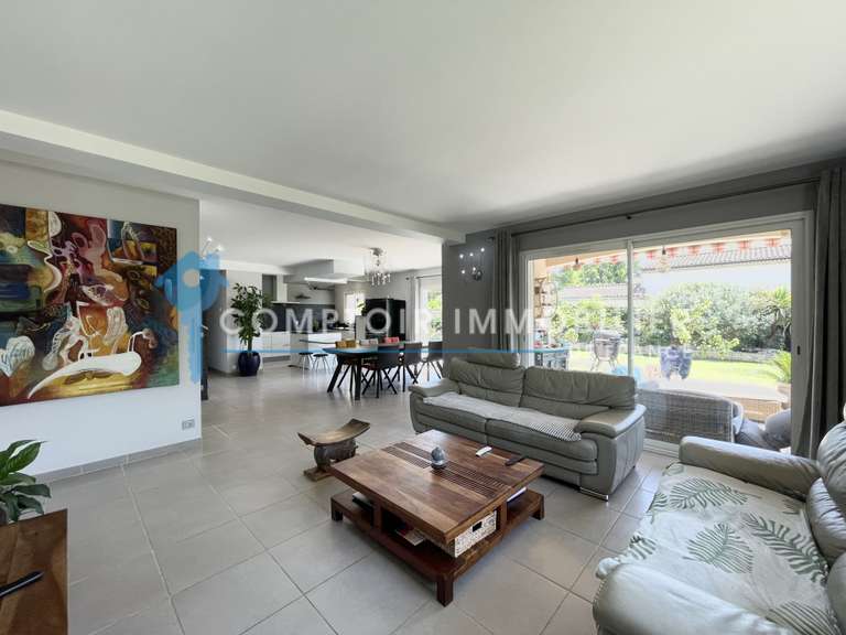 Villa Montélier - 4 chambres - 163m²