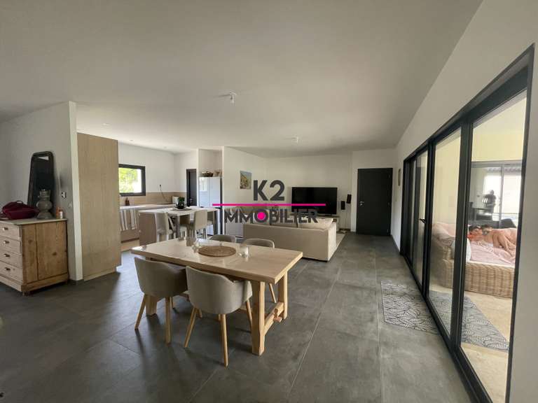 Maison Montélimar - 4 chambres - 124m²