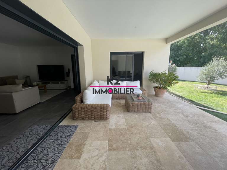Maison Montélimar - 4 chambres - 124m²