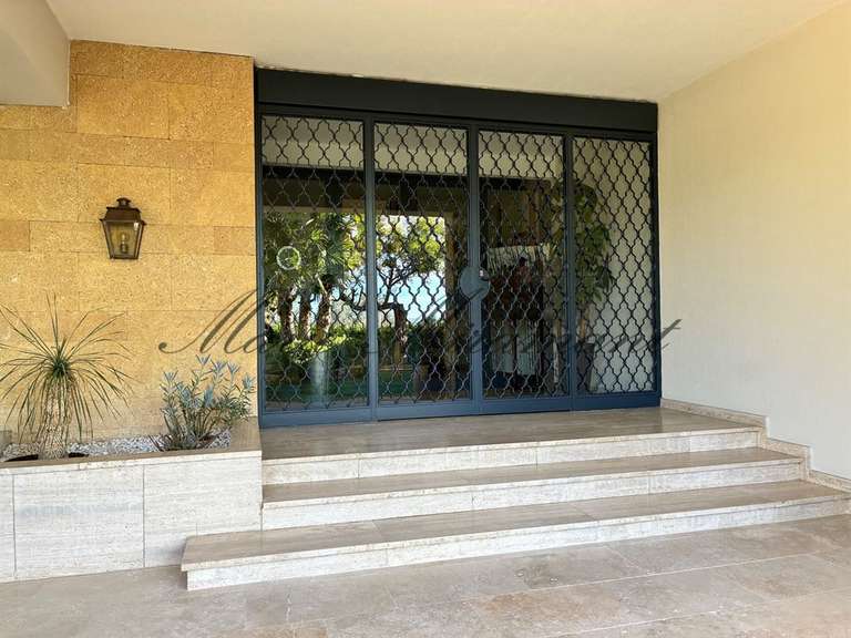 Maison Montélimar - 4 chambres - 195m²