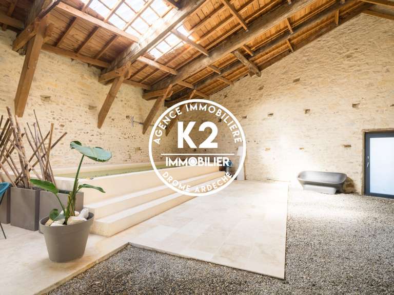 Maison Montélimar - 8 chambres - 423m²