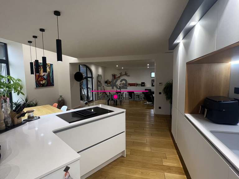 Maison Montélimar - 8 chambres - 423m²