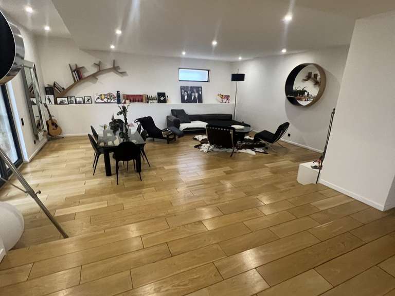 Maison Montélimar - 8 chambres - 423m²