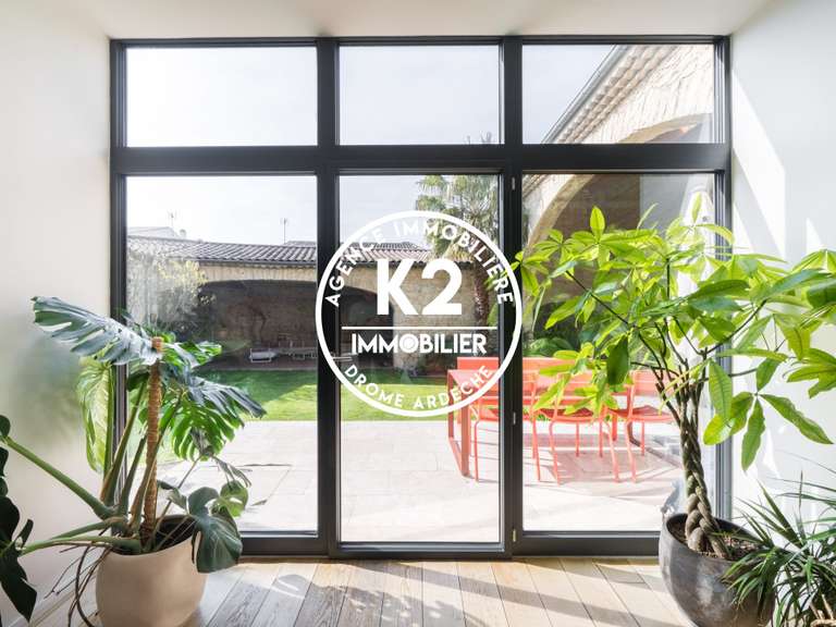 Maison Montélimar - 8 chambres - 423m²