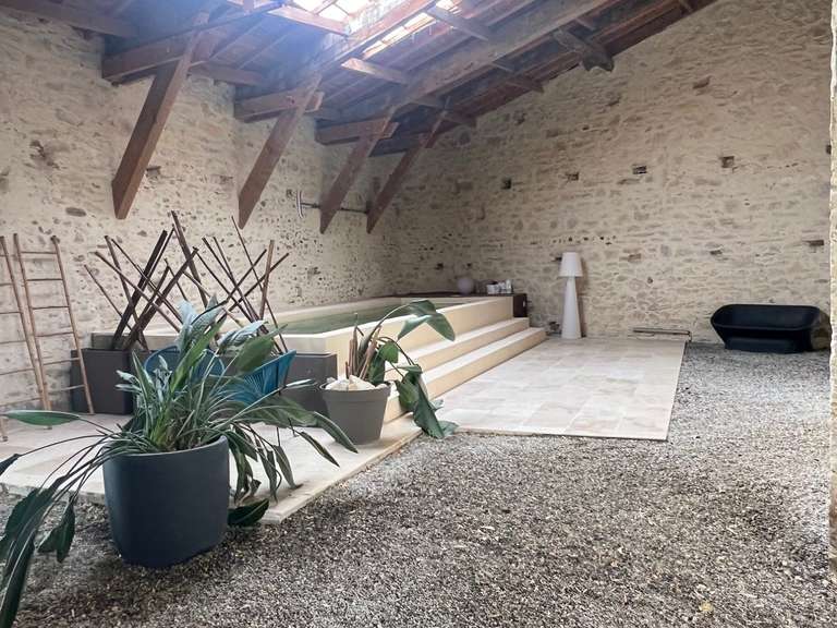 Maison Montélimar - 8 chambres - 423m²