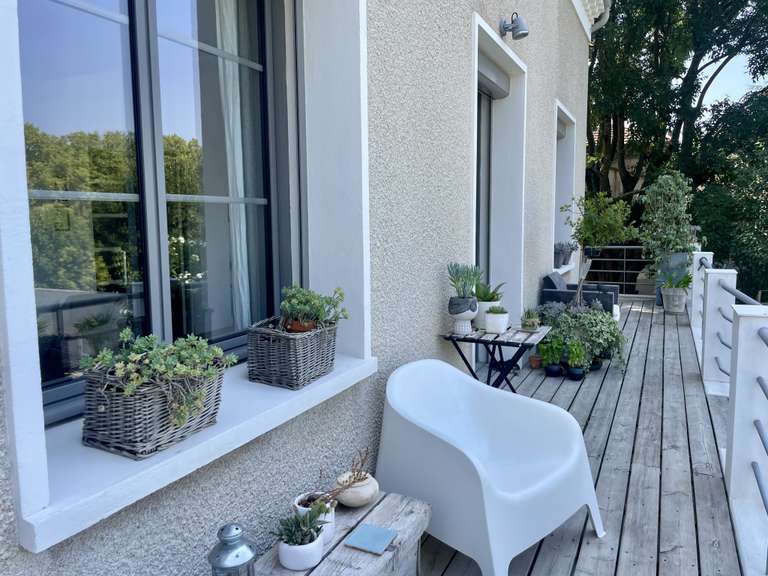 Maison Montélimar - 4 chambres - 210m²