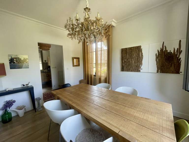 Maison Montélimar - 4 chambres - 210m²