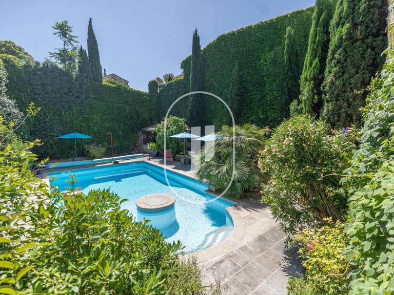 House Montélimar - 10 bedrooms - 381m²