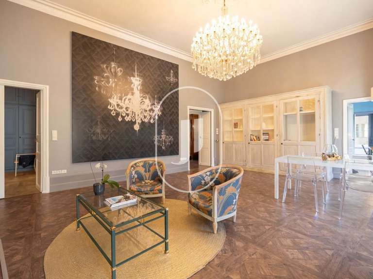 House Montélimar - 10 bedrooms - 381m²