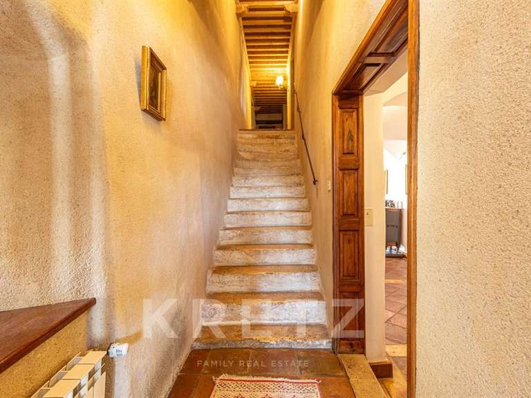 Maison Montélimar - 5 chambres - 530m²