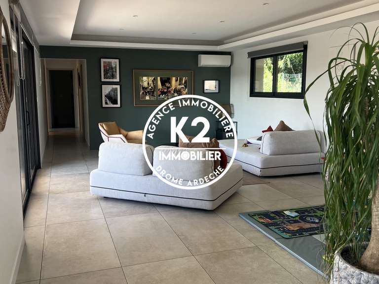 Maison Montélimar - 3 chambres - 163m²