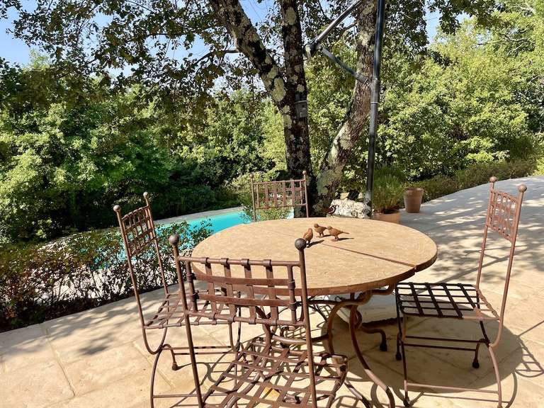 Maison Montélimar - 5 chambres - 250m²