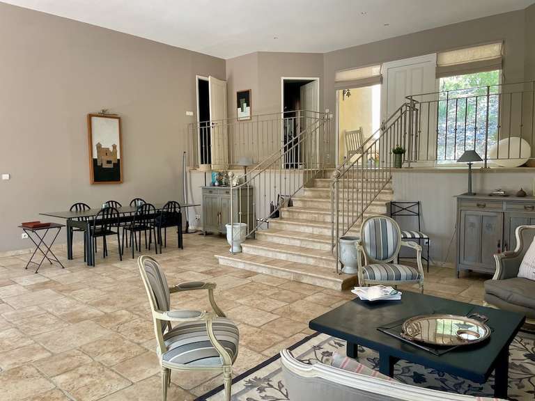 Maison Montélimar - 5 chambres - 250m²