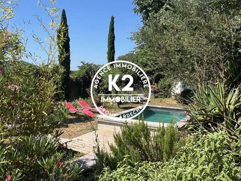 Maison Montélimar - 3 chambres - 220m²