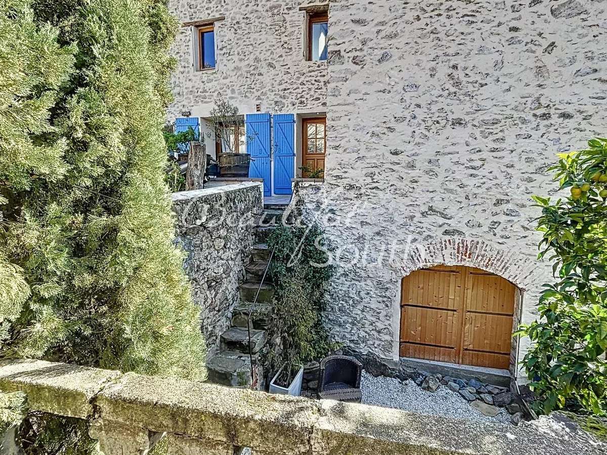 Maison Montesquieu-des-Albères