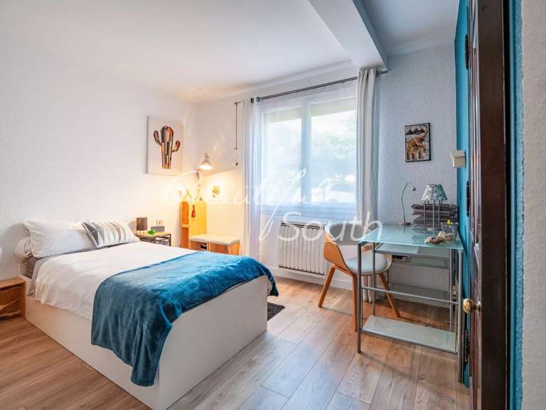 Villa Montesquieu-des-Albères - 4 chambres - 320m²