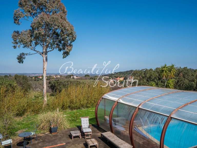 Villa Montesquieu-des-Albères - 4 chambres - 320m²